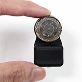 A wireless device that can provide early infection detection in skin wounds.